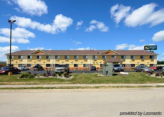 Quality - Iowa River Landing Hotel 2*