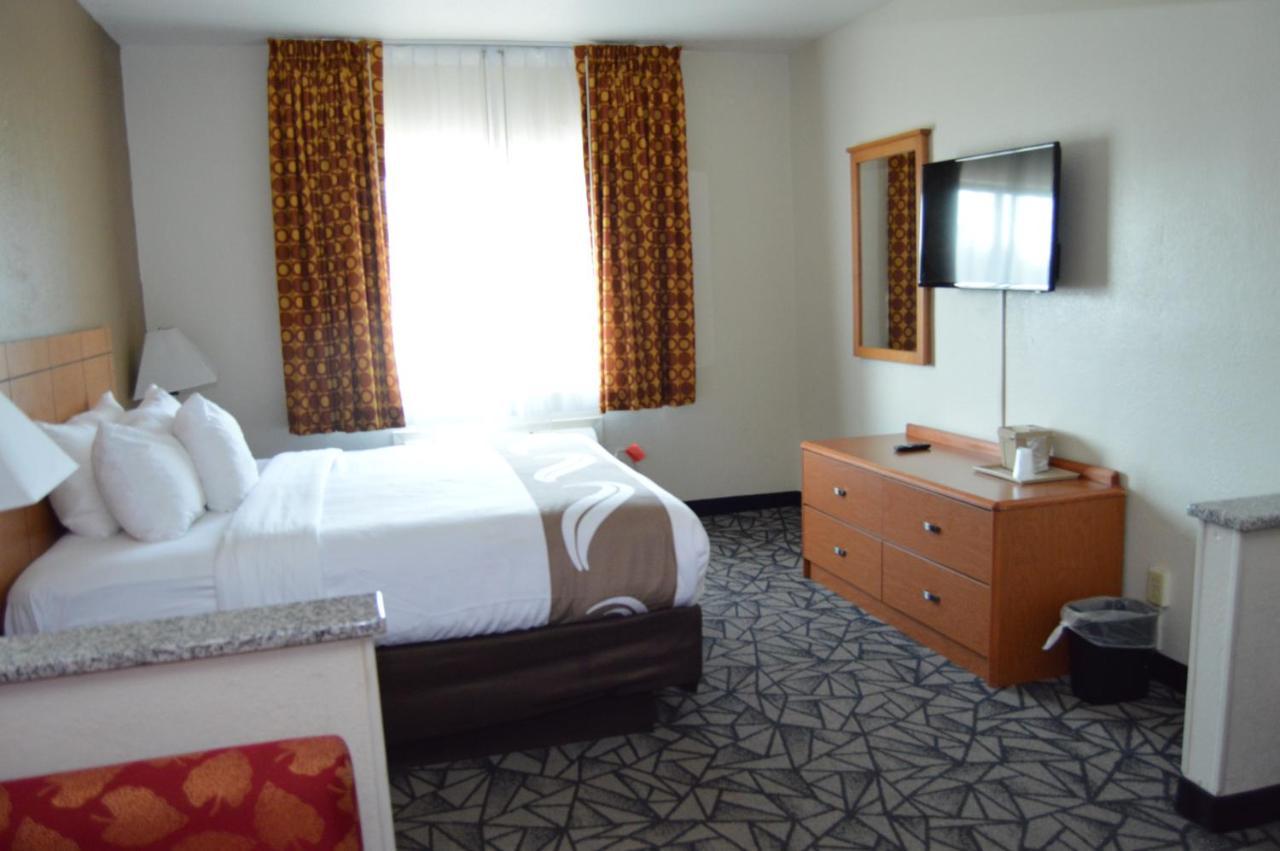 Hotel Quality - Iowa River Landing