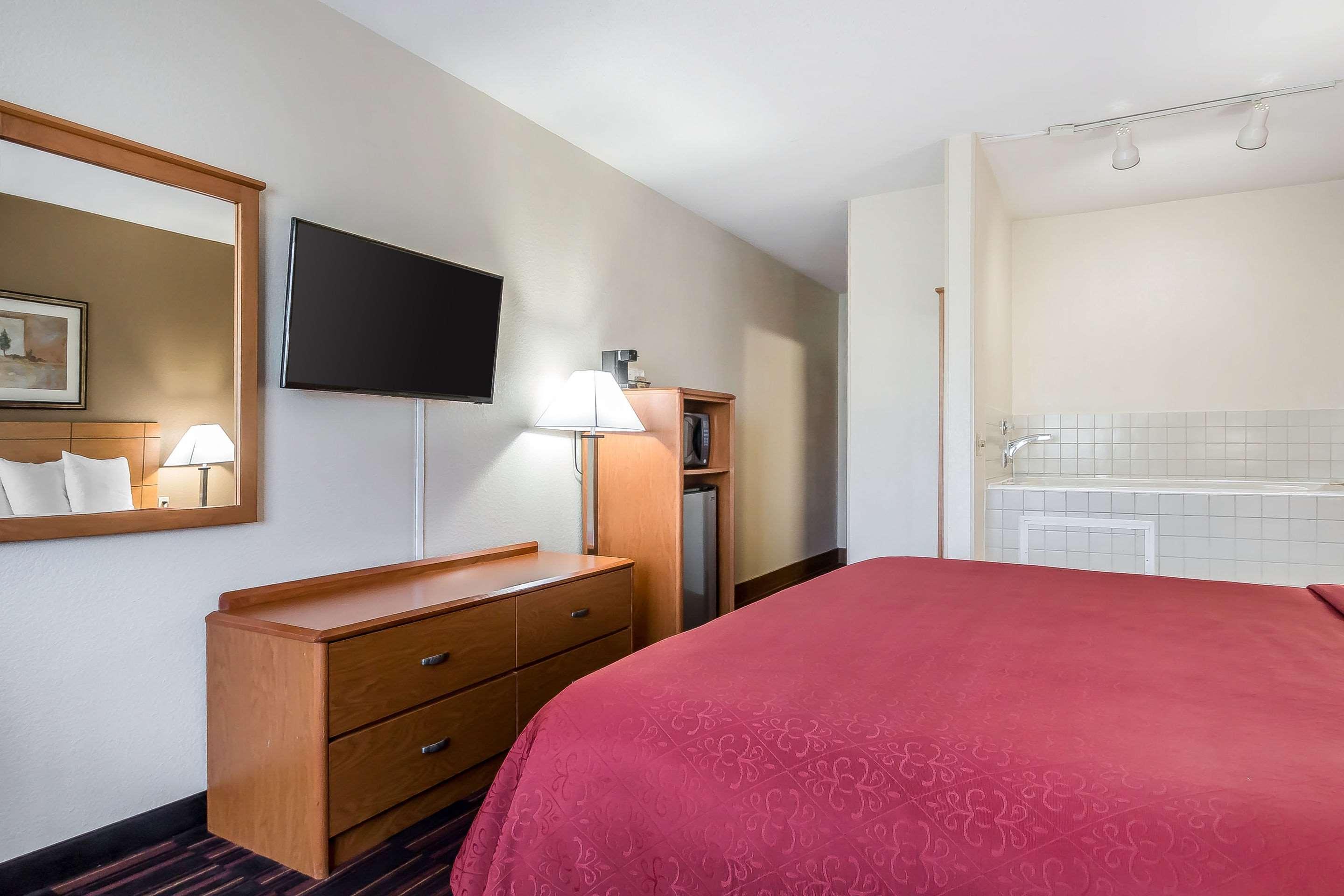 Hotel Quality - Iowa River Landing 2*